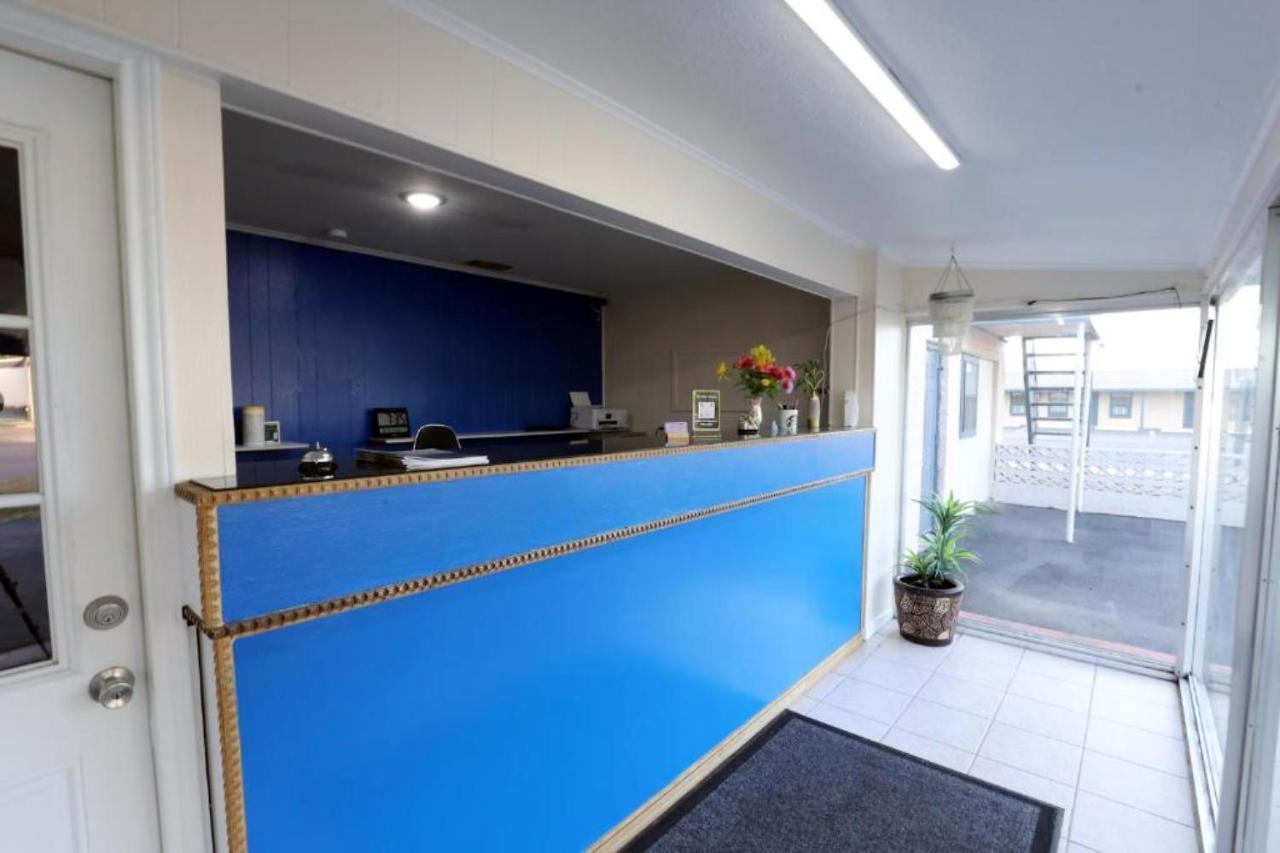 Economy Inn קינגסוויל מראה חיצוני תמונה