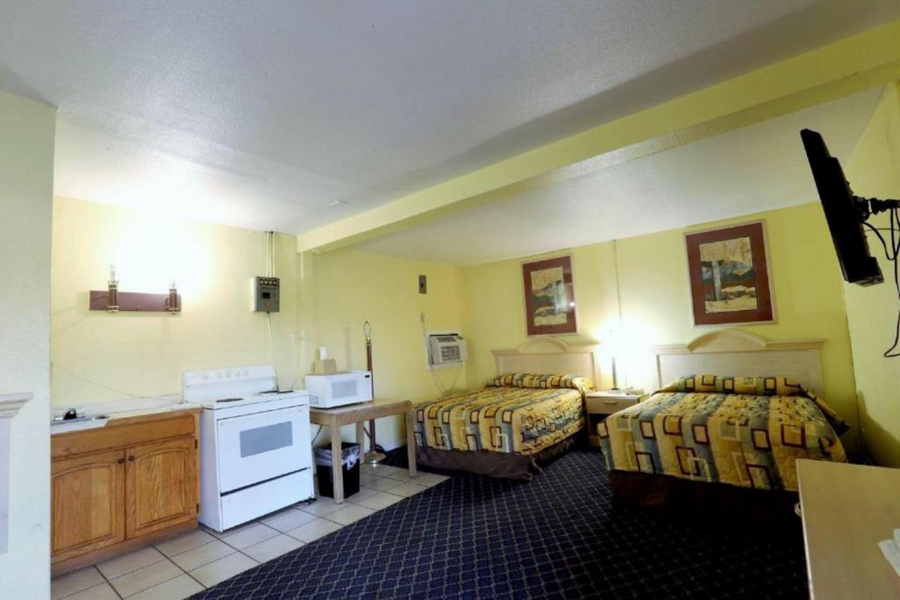 Economy Inn קינגסוויל מראה חיצוני תמונה